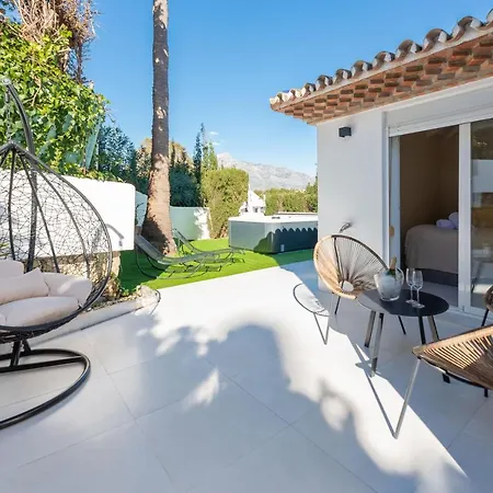 Vacation Marbella: Pet-friendly Ground Floor Near Puerto Banus Apartment