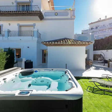 Apartment Vacation Marbella: Pet-friendly Ground Floor Near Puerto Banus Marbella